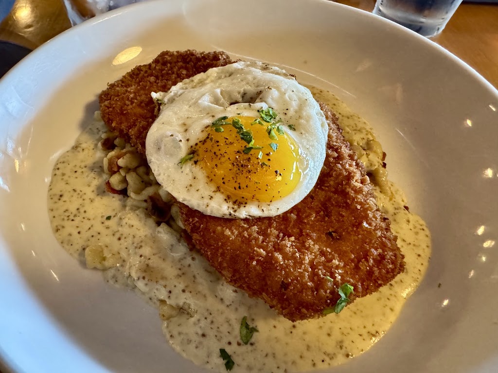  Bibinger's Bar & Restaurant