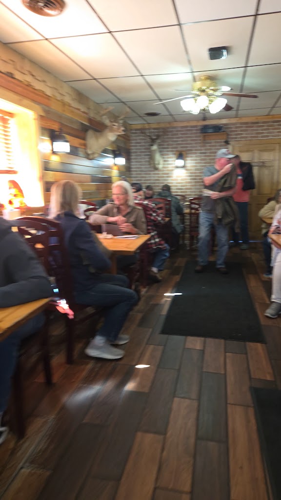  Riverstreet Family Restaurant