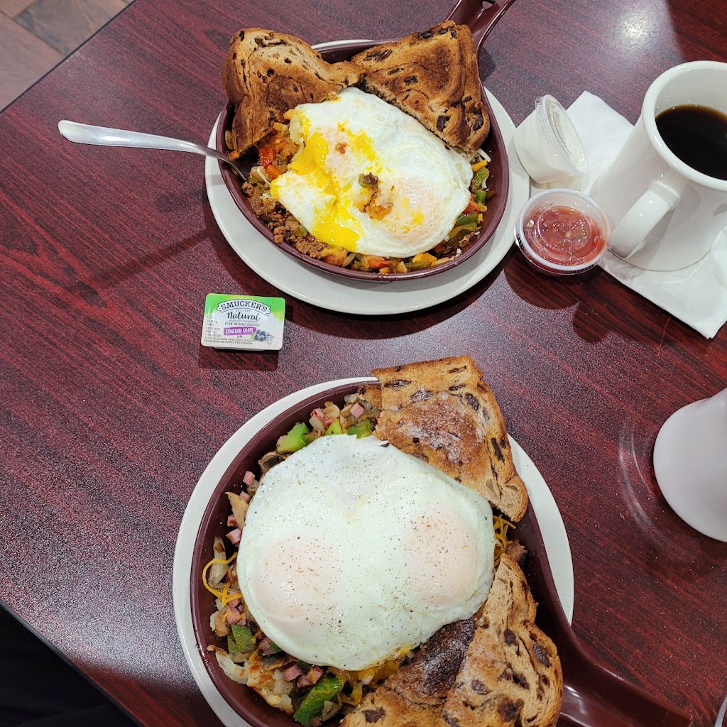  Hartford Main Street Cafe