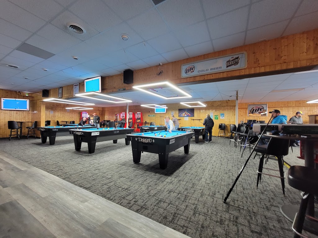  Eau Claire Billiards Bar & Grill