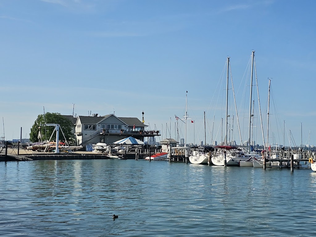  South Shore Terrace Kitchen & Beer Garden