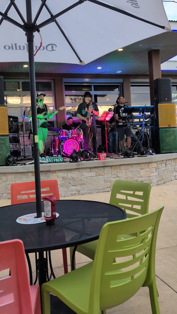  Waverly Beach Bar & Grille