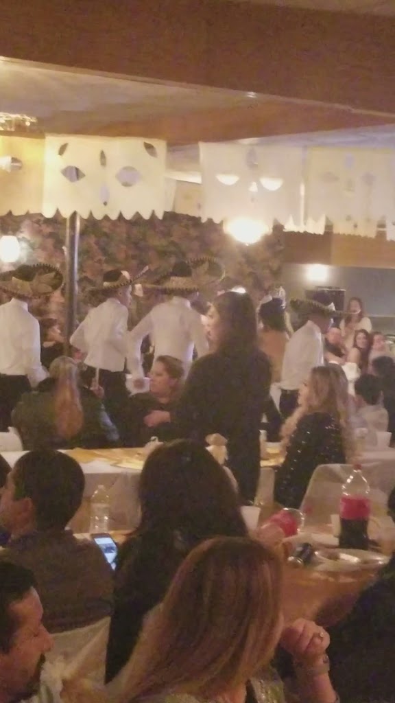  Chicago Street Pub, Grill & Banquets