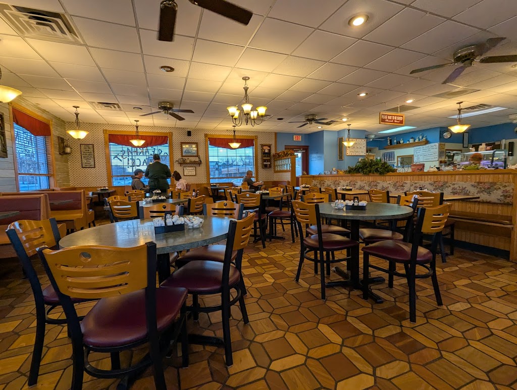  C's Restaurant & Bakery