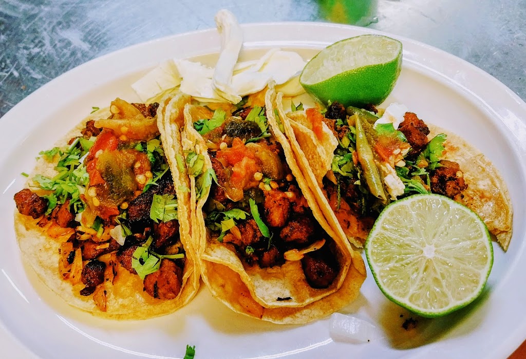  El Beso Restaurante & Cantina of Greenfield