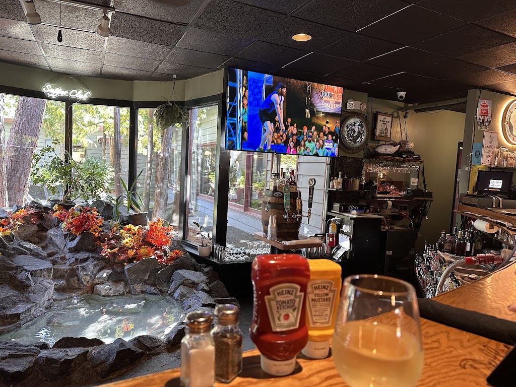  Dalles House Restaurant & Lounge