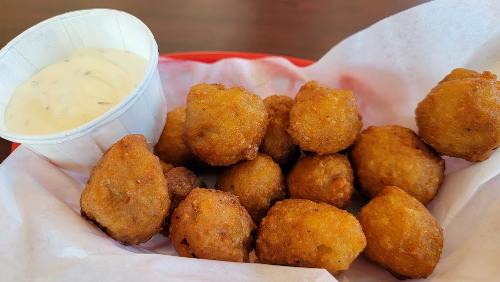  Mike's Place Family Restaurant