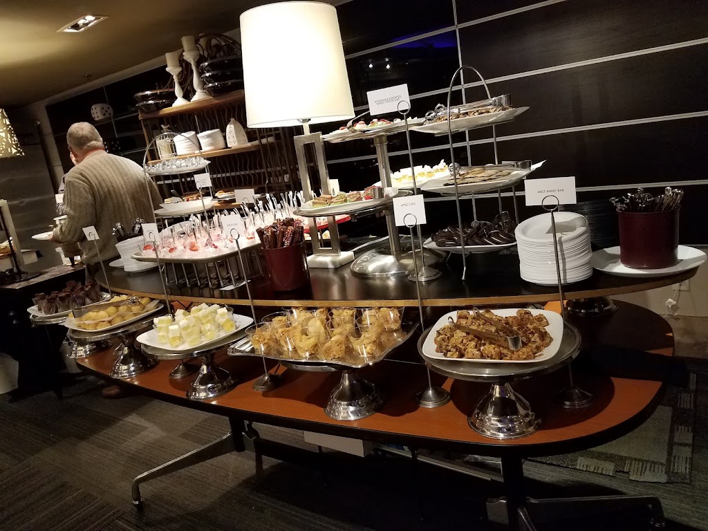  The Summit Restaurant & Cocktails