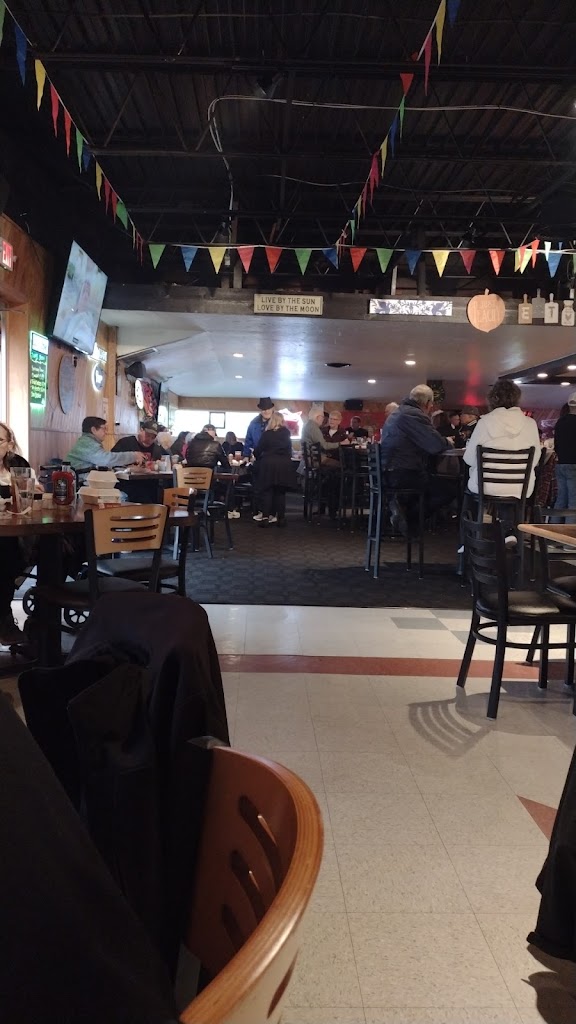  Red Moon Restaurant and Bar