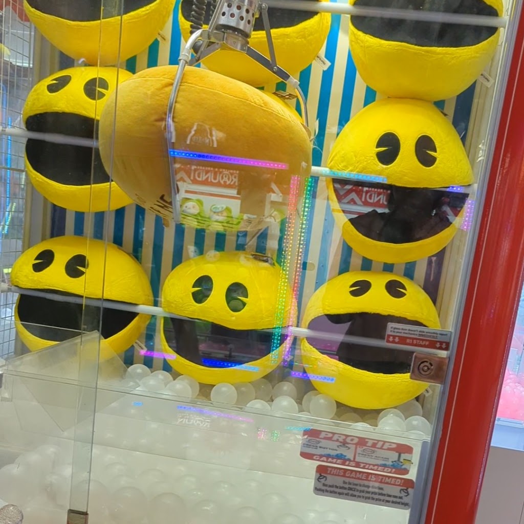  Round1 Bowling & Arcade Southridge Collection