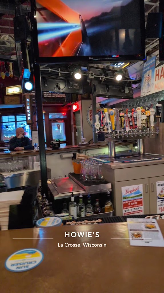  Howie’s on La Crosse