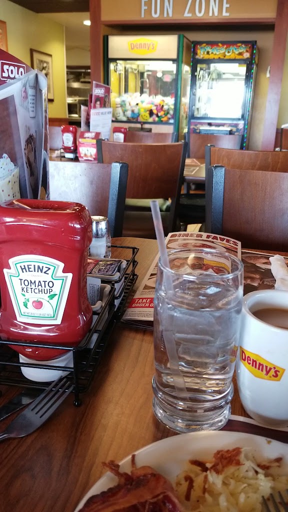  Denny's