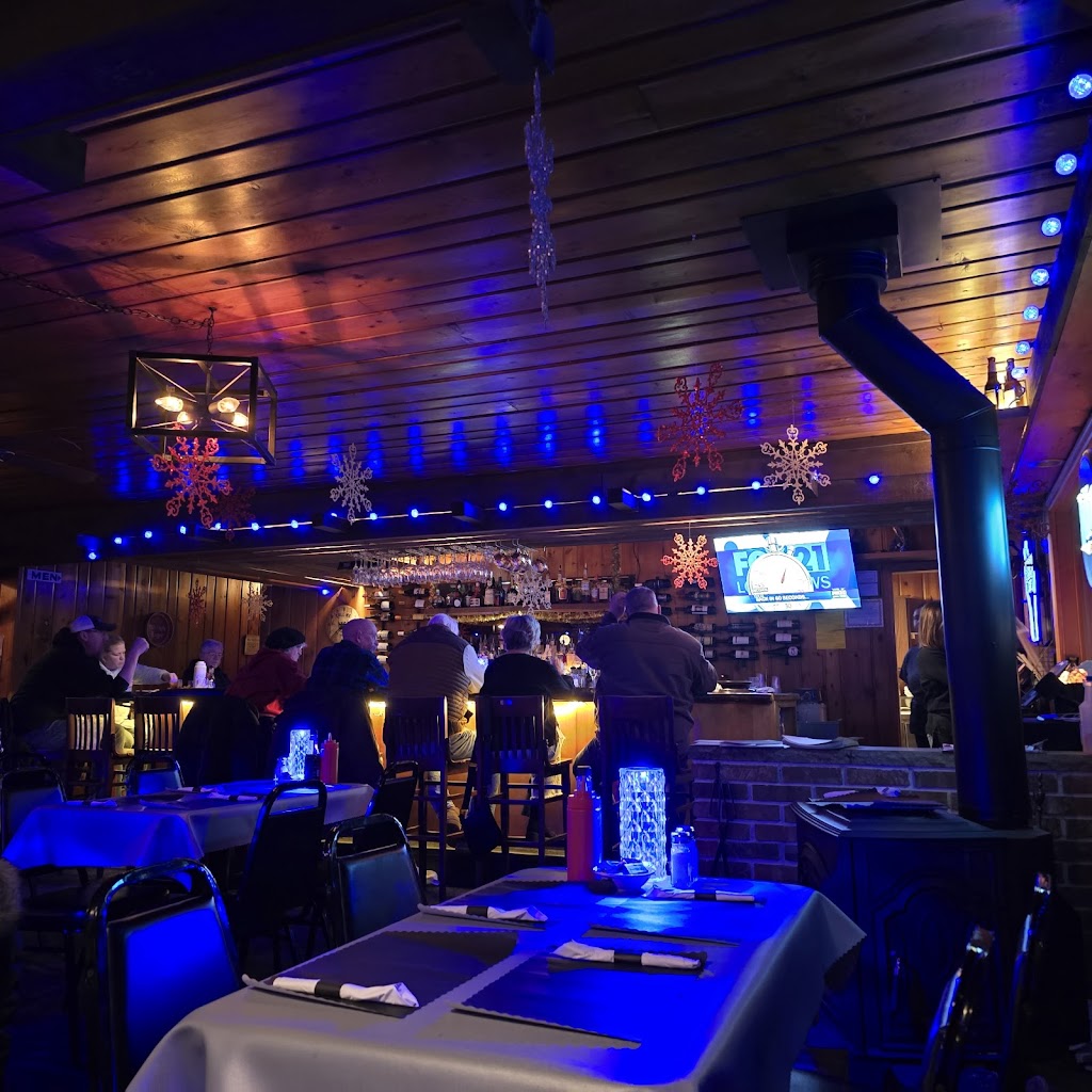  Trailways on 27 Supper Club