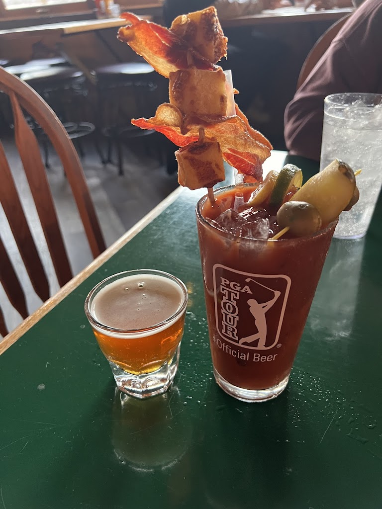  Boat House Pub & Eatery