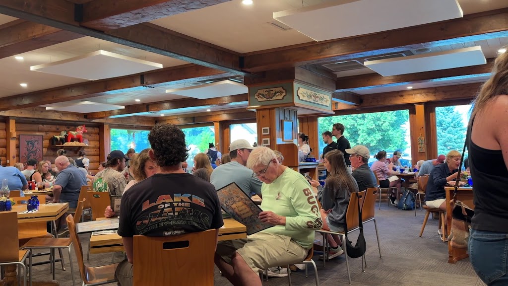  Al Johnson’s Swedish Restaurant & Butik