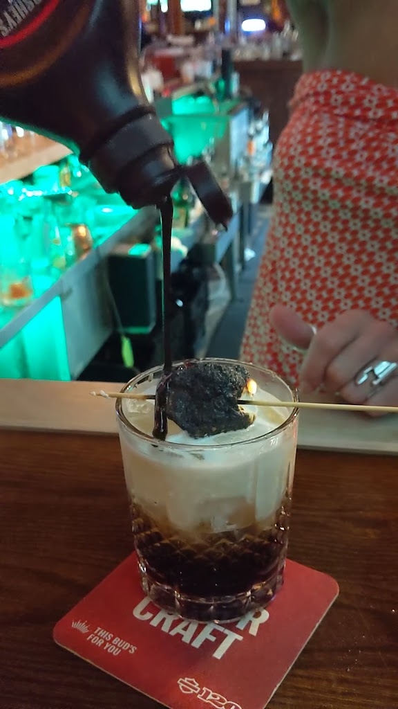  Sheeley House Saloon