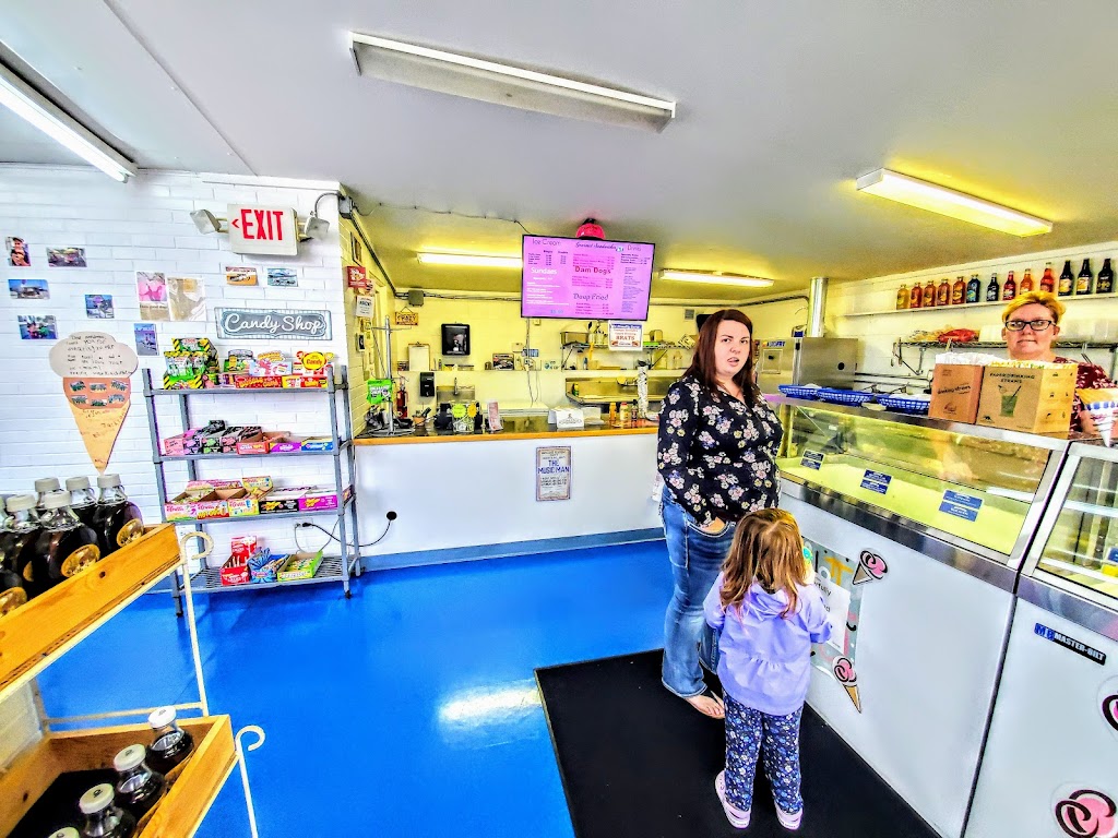  Annabelle's Ice Cream Parlor