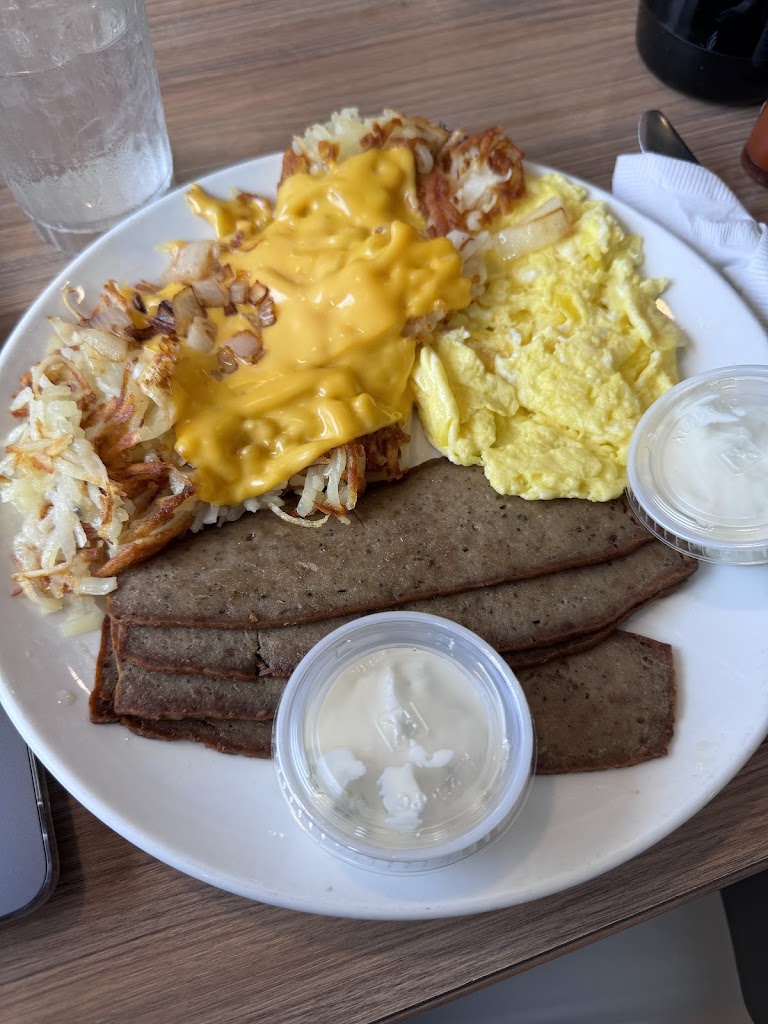  Parkway | Family Restaurant