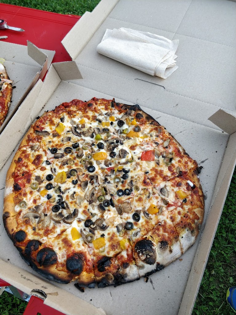  Suncrest Gardens Pizza Farm