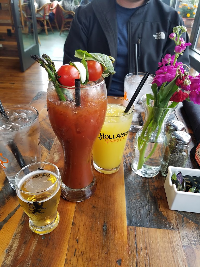  Café Hollander Brookfield Corners