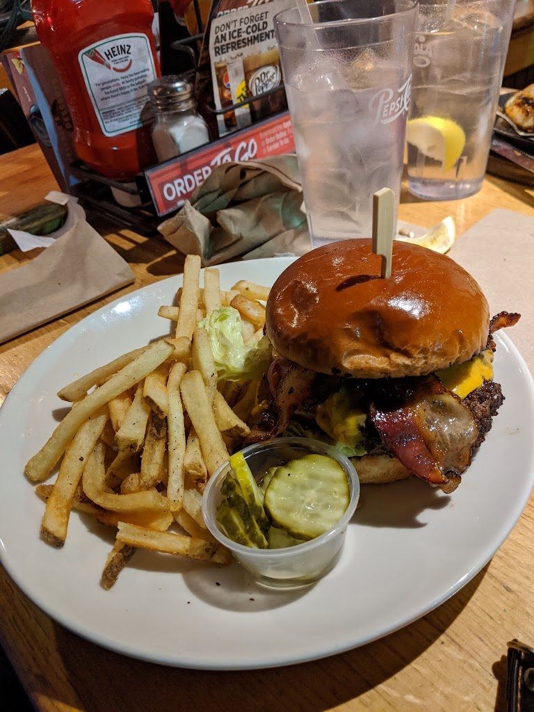  Applebee's Grill + Bar