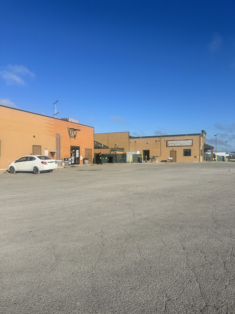  Columbus West Travel Center