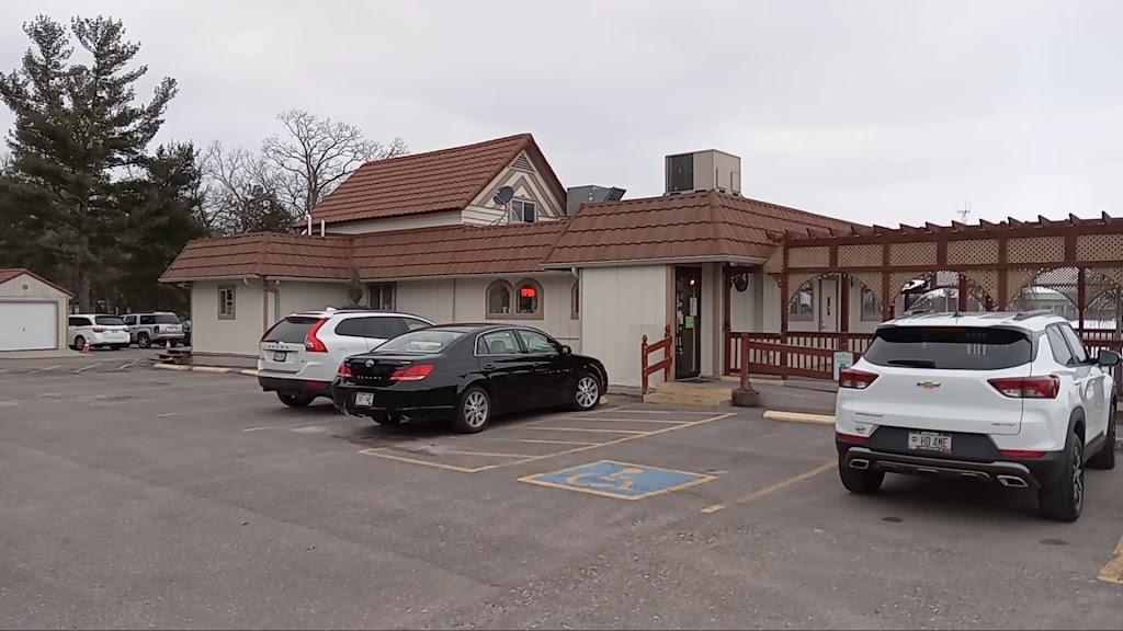  Paradise Bar & Grill