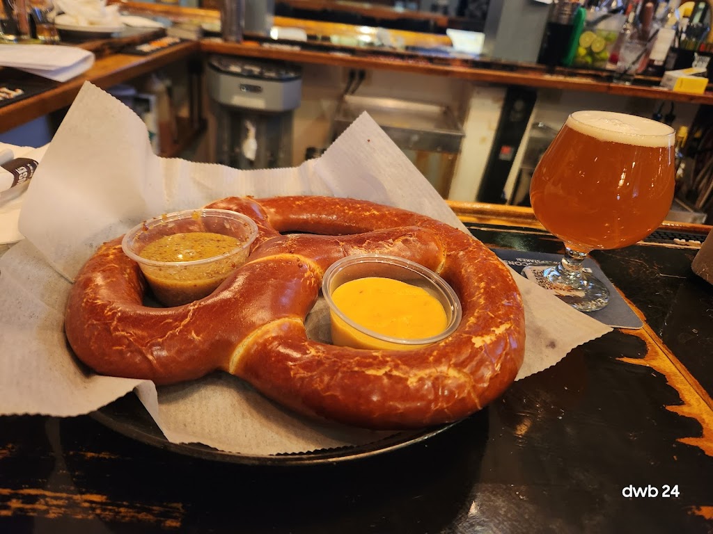  Brickhouse Craft Burgers & Brews