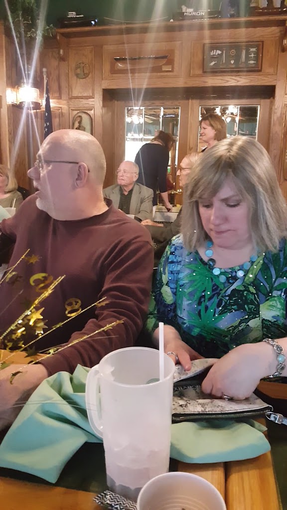  Boat House Pub & Eatery