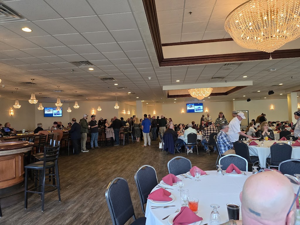  The Ravine Pub, Grill & Banquet Hall