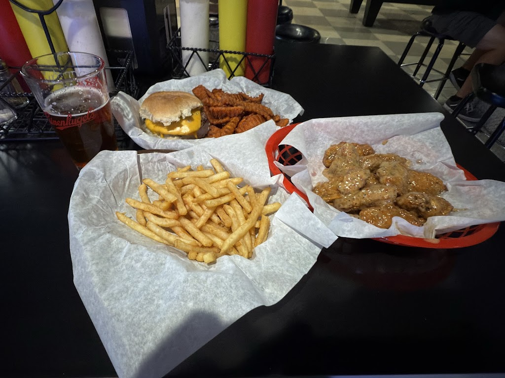  The Gravel Pit Sports Bar & Grill