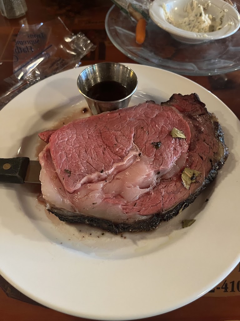  Suzy's Steak & Seafood House