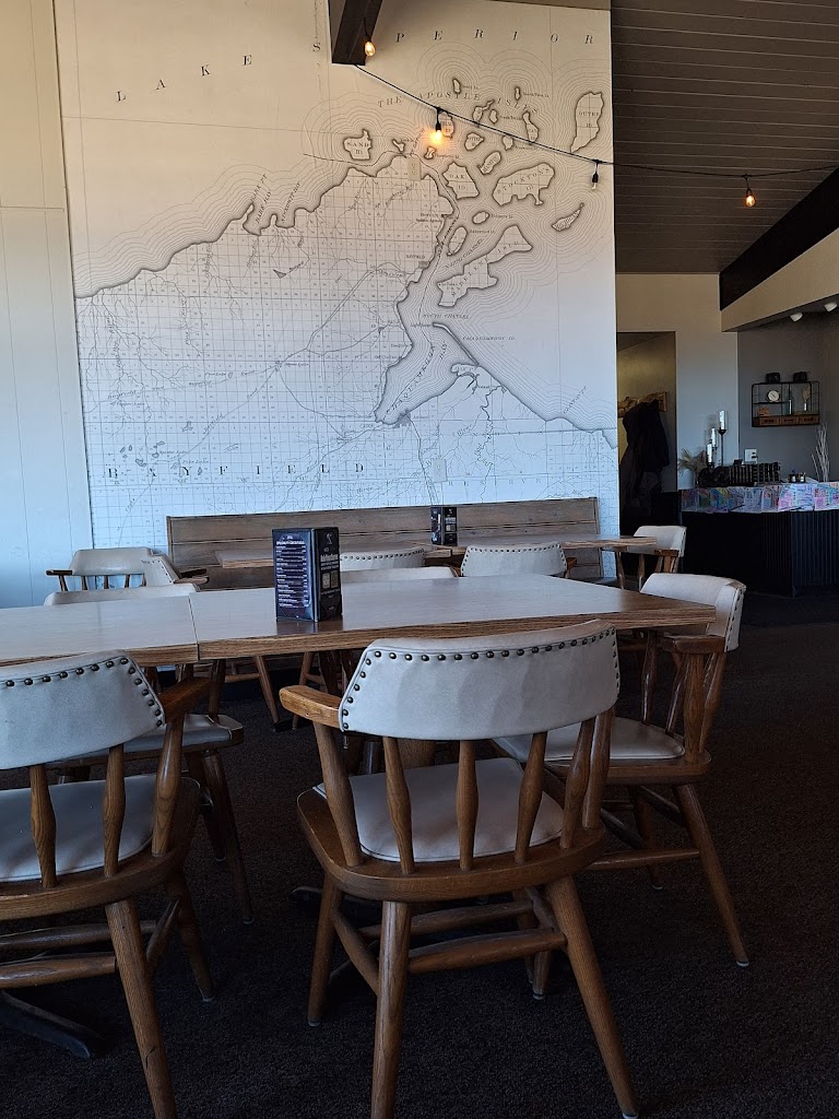  The Local Bar & Grille