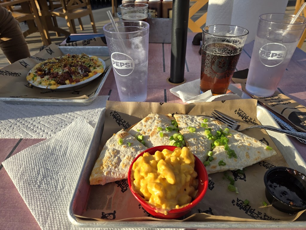  Parker John's BBQ & Pizza, Oshkosh