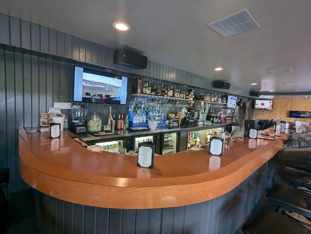  Cattails Supper Club