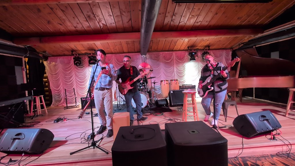  Lake Geneva House of Music