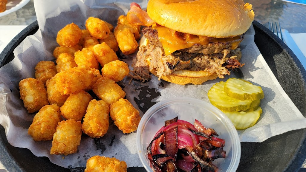  Mulligans Sports Bar & Grill