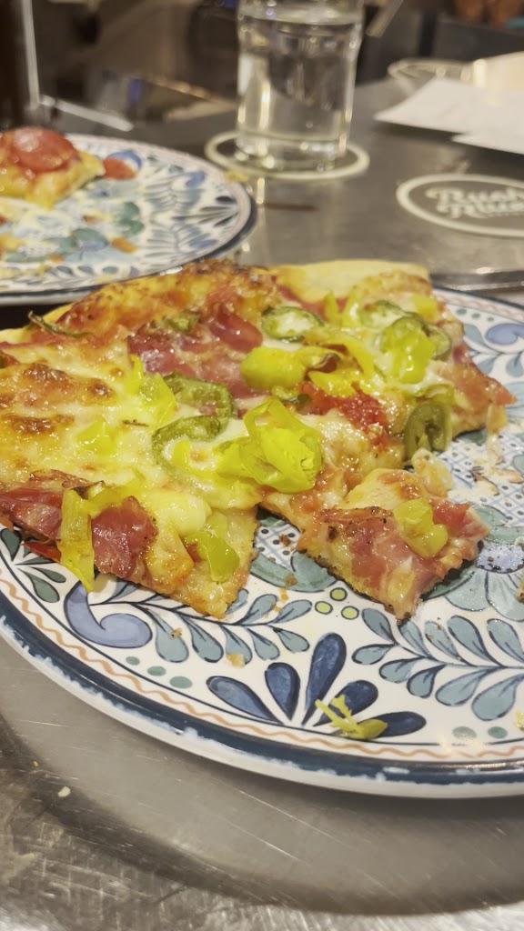  Pedro's Pizza Lounge