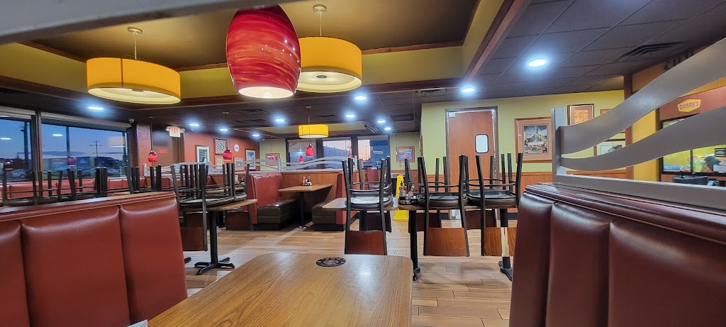  Denny's