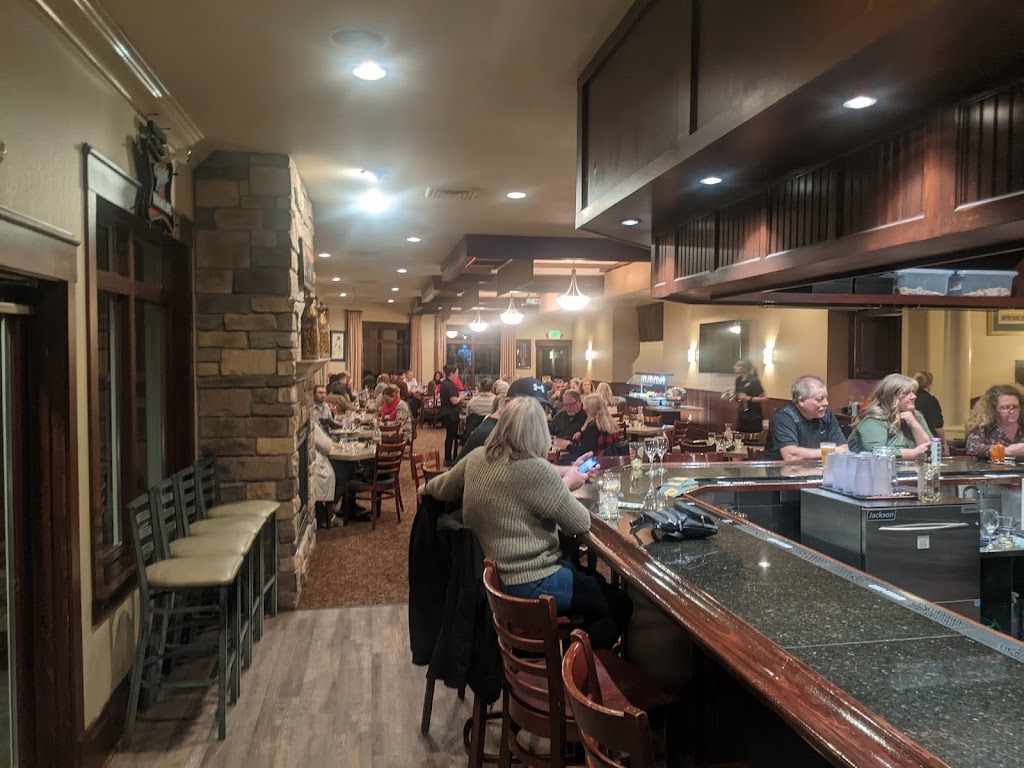  Fore Seasons Restaurant @ the BCC