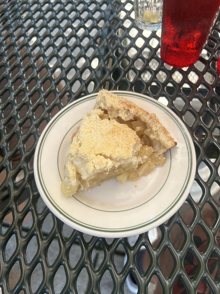  Hubbard Avenue Diner