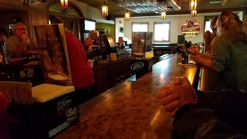  Chissy's Pub & Grill