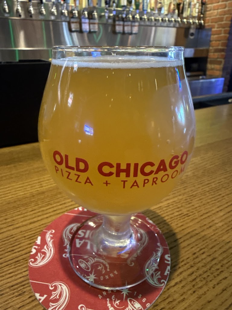  Old Chicago Pizza + Taproom