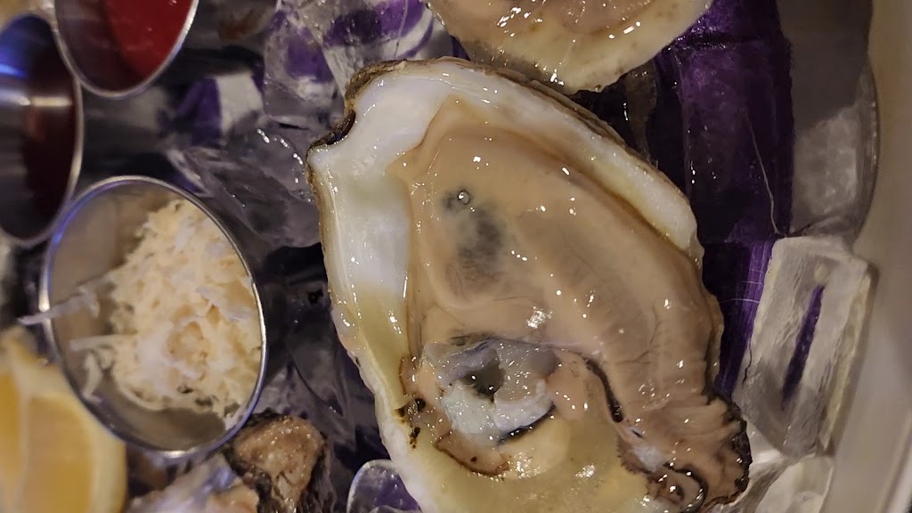  Crawdaddy's on Greenfield