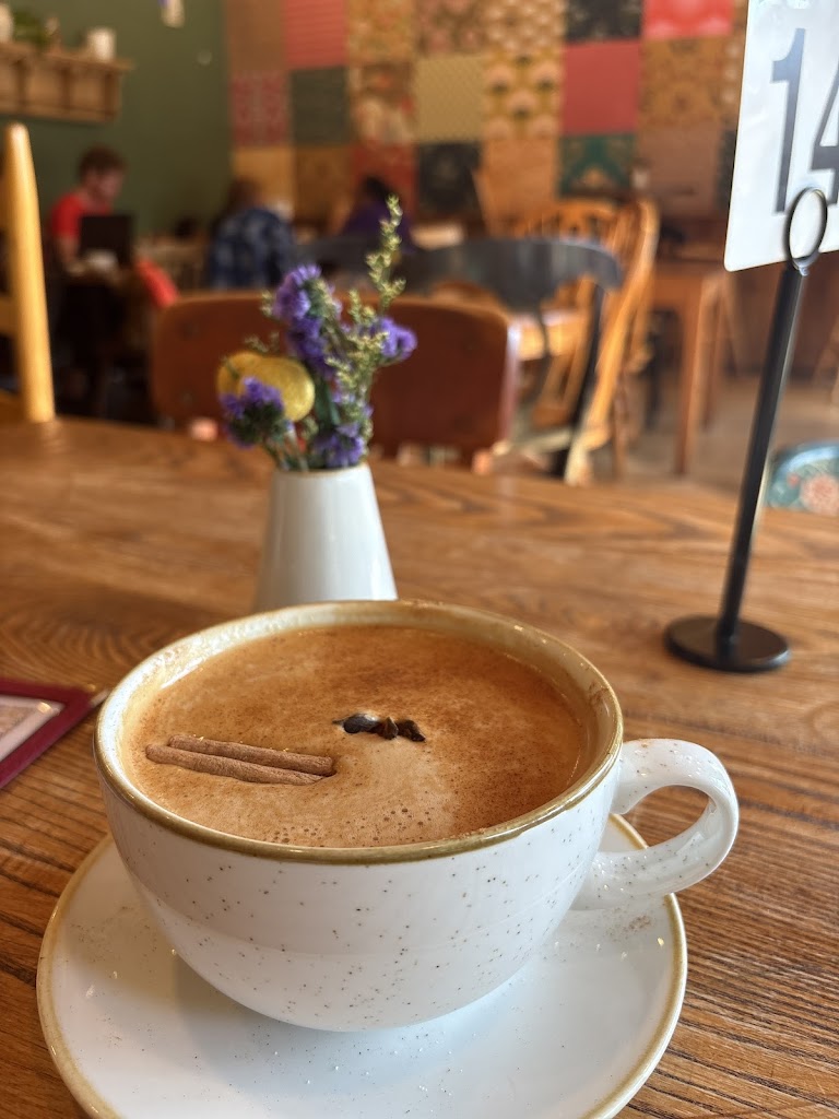  Seven Swans Crêperie | MKE Riverwest