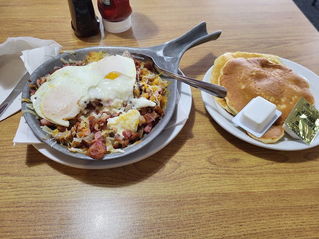  Hillcrest Family Restaurant