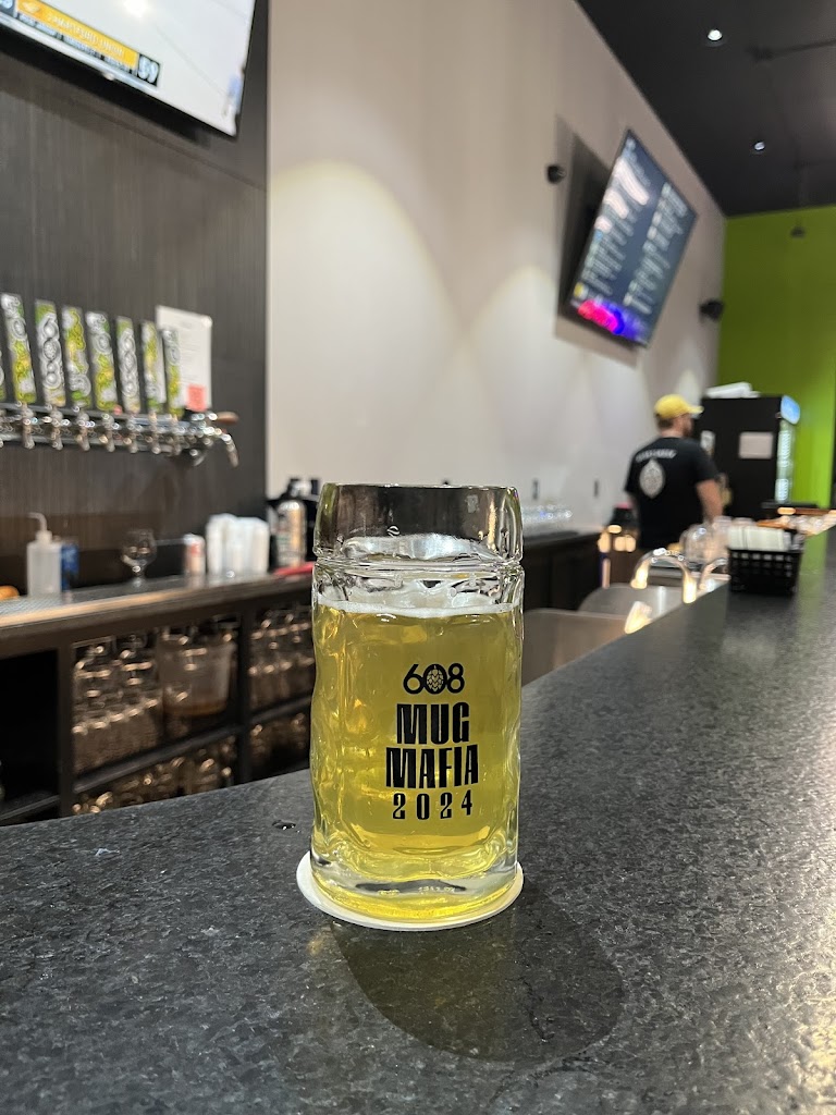  608 Brewing Company Taproom & Kitchen