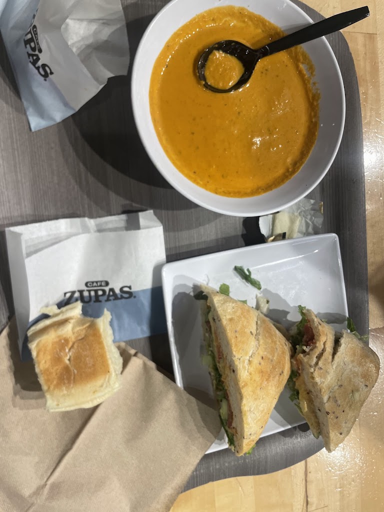  Cafe Zupas