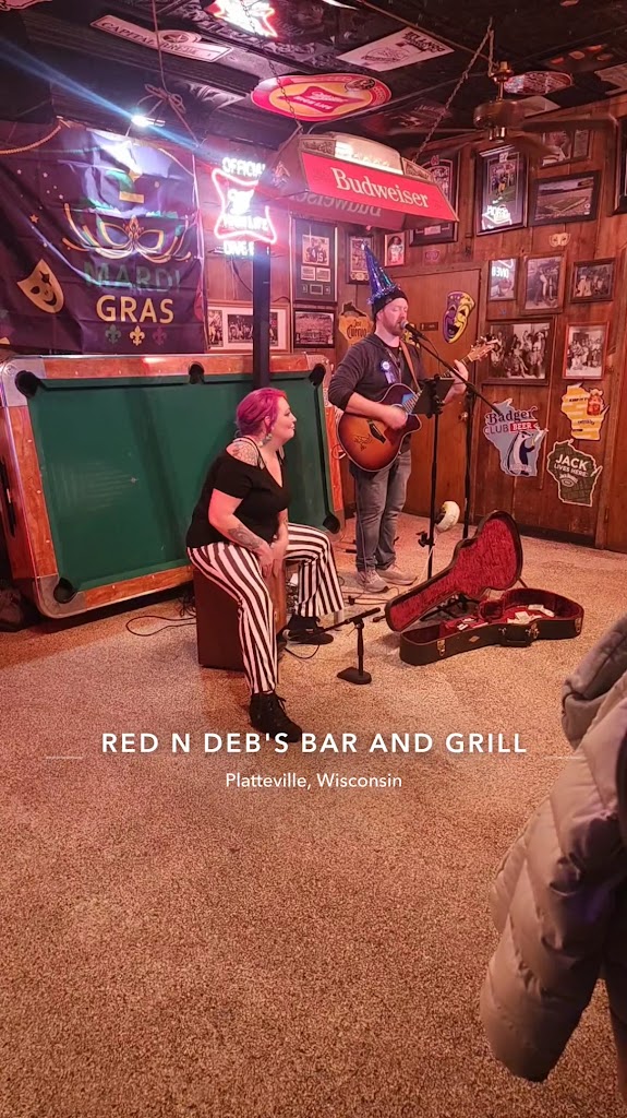  Red N Deb's Bar & Grill