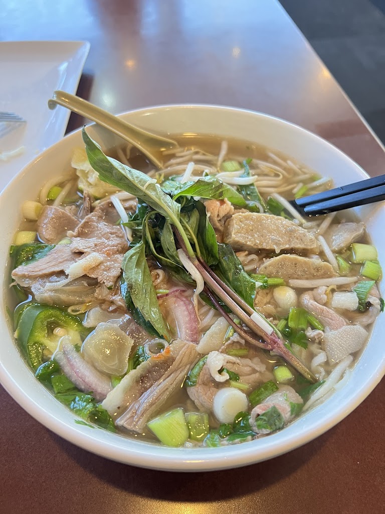  Sunny Pho